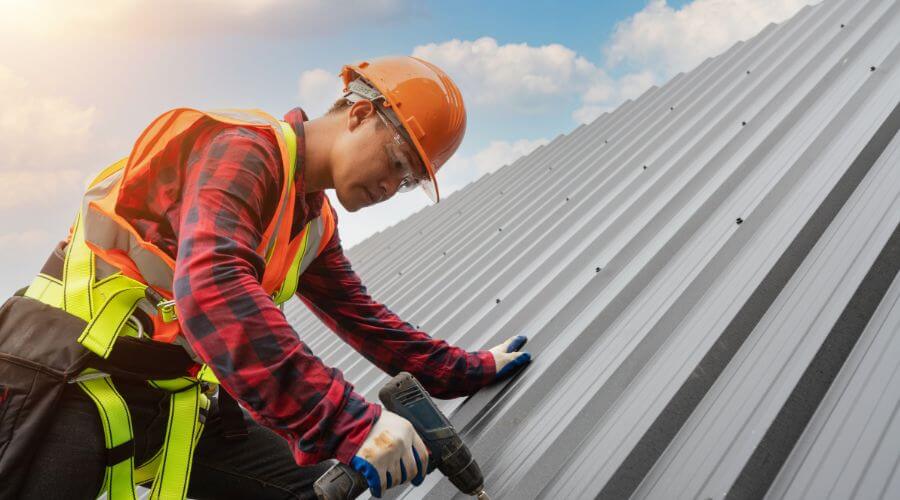 Professional metal roof installation in Farmington, WA